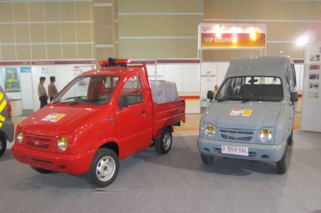 Mobnas Tawon dan GEA di IndoAutomotive 2011