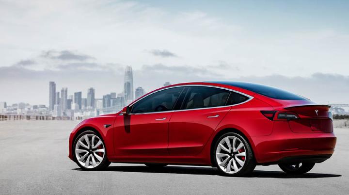 Harga Dan Spesifikasi Lengkap Mobil Tesla Model 3 2023 - DAPURPACU.COM