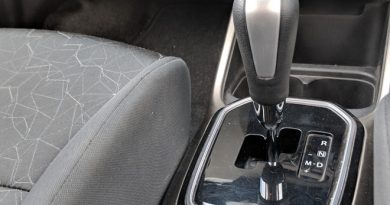 Transmisi CVT vs AT: Pilih yang Mana? Tips Agar Transmisi Tahan Lama!