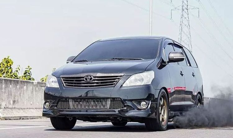 Tips Beli Mobil Bekas Biar Awet dan Nggak Bikin Kantong Jebol!