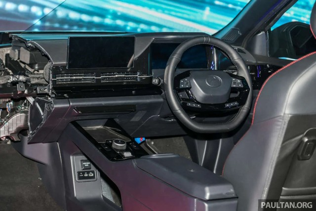 Malaysia Pamer Mobil Listrik Pertamanya, Target Harga di Bawah Rp300 Jutaan!
