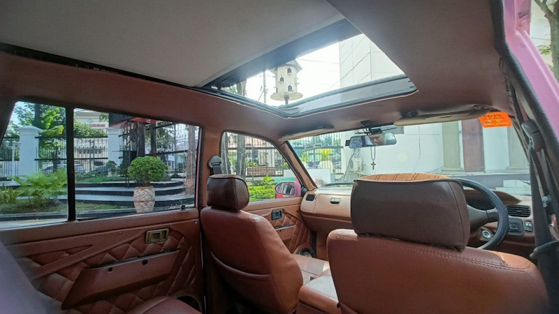 Kijang Pink Balik Kandang, Modif Elegan Bikin Pangling