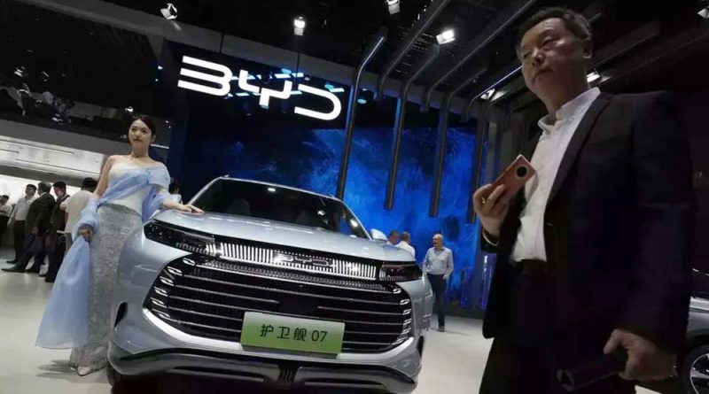 Dealer Mobil Tutup Satu per Satu, Mobil Cina Jadi Biangnya?