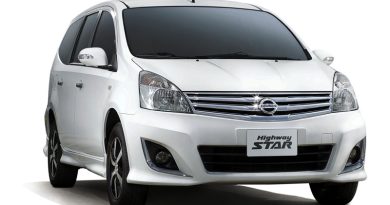 Nissan Grand Livina Highway Star 2012 Racikan Autech
