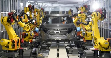 Perakitan Mobil Lokal, Bikin Ekonomi Ngebut dari Pabrik Sampai Bengkel!