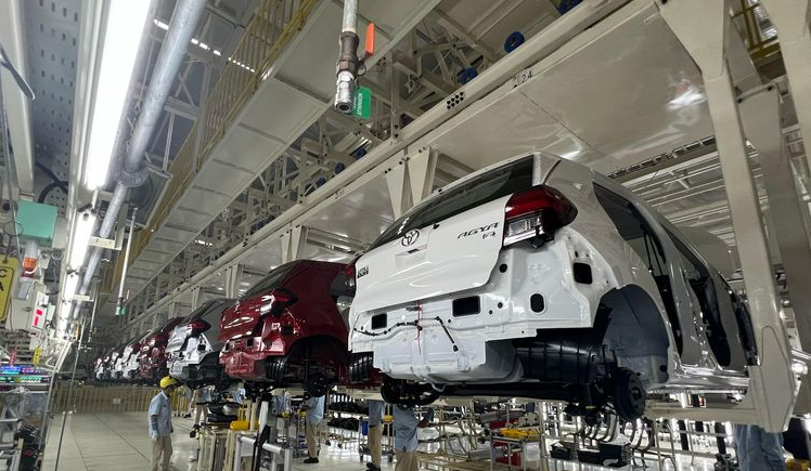 Industri Otomotif Nasional Dihantui Lesunya Daya Beli dan Ketegangan Global