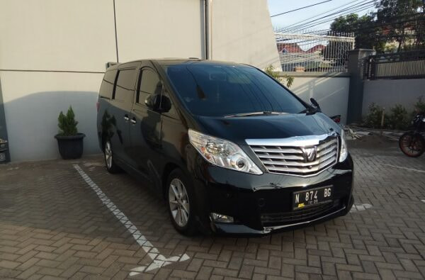 5 Pilihan Mobil Bekas Keluarga dengan Kenyamanan ala Alphard, Bujet Tetap Hemat!