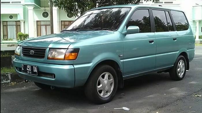 8 Daftar Mobil 90-an yang Pernah Hits, Kini Jadi Incaran Kolektor