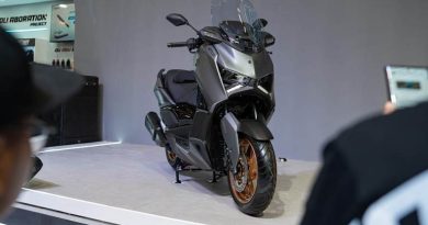 Yamaha XMAX Connected TechMAX 2025 Resmi Meluncur di IMOS, Fitur Makin Canggih