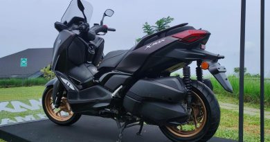 Harga dan Fitur Yamaha XMAX 250 Terbaru Oktober 2025, Skutik Touring Canggih