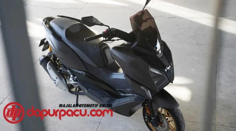 Feelink X300, Skutik 300cc Murah yang Siap Tantang Yamaha XMAX